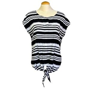APT9 Women’s Large Black and White Tie Front Top